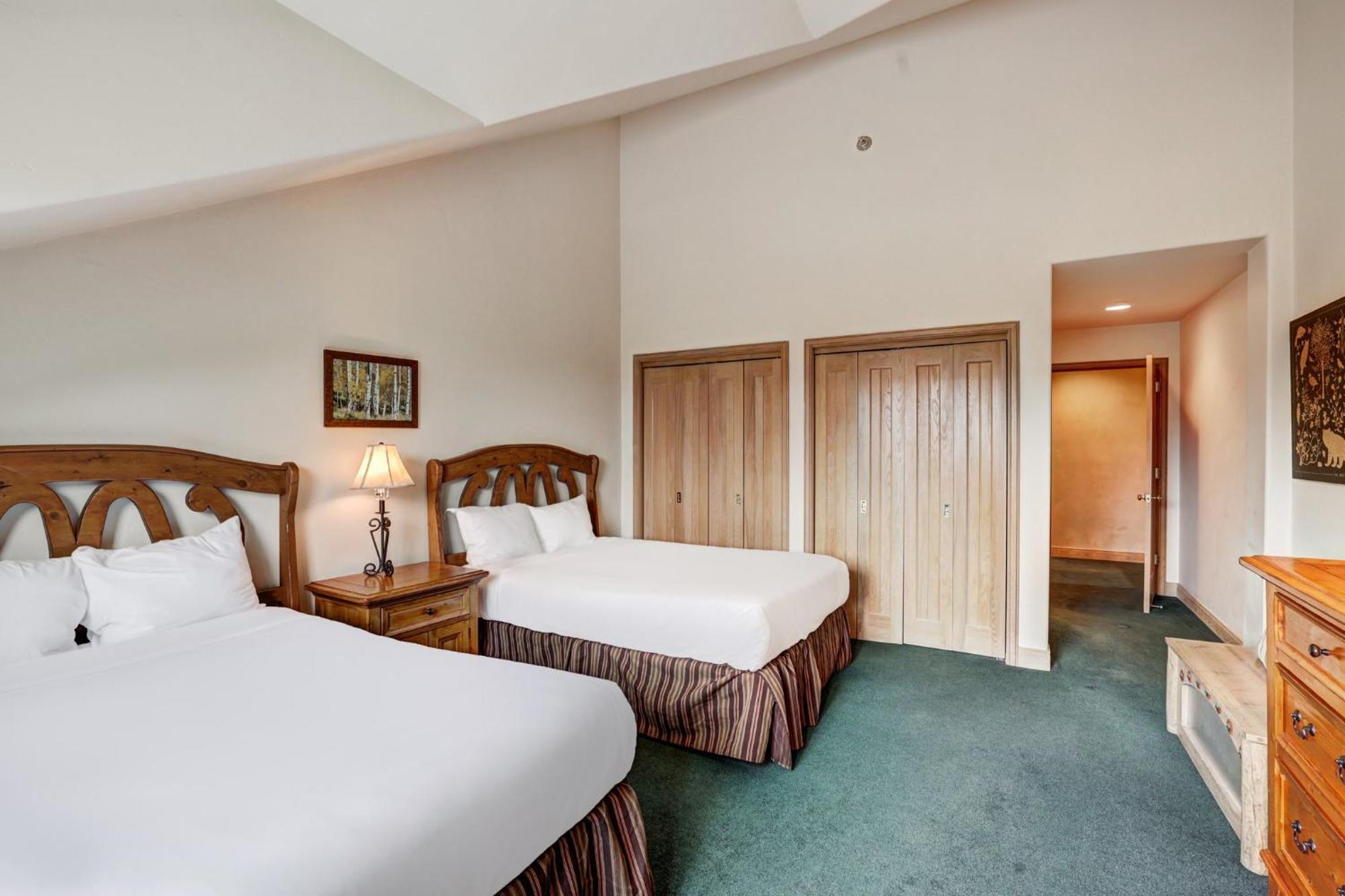 The Pines Lodge, A Rockresort Beaver Creek Bagian luar foto