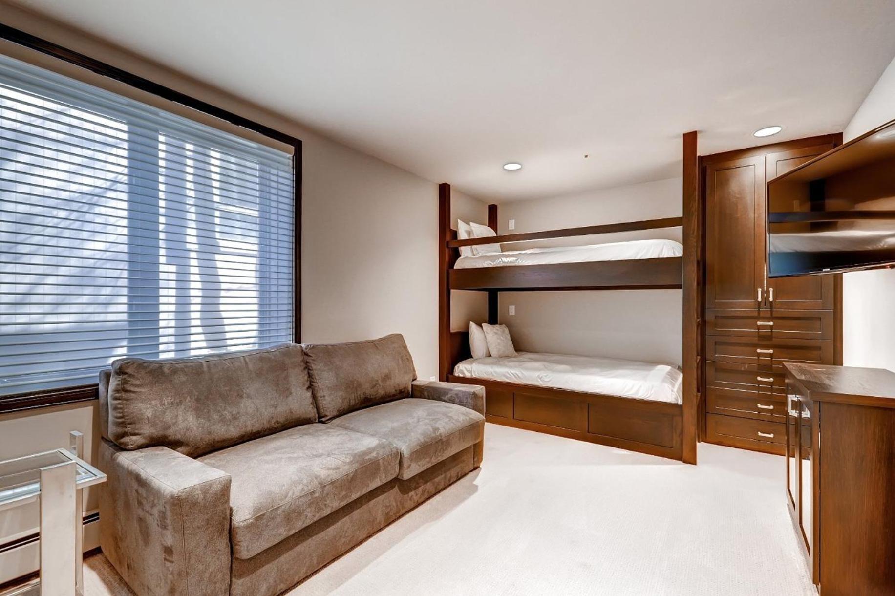 The Pines Lodge, A Rockresort Beaver Creek Bagian luar foto