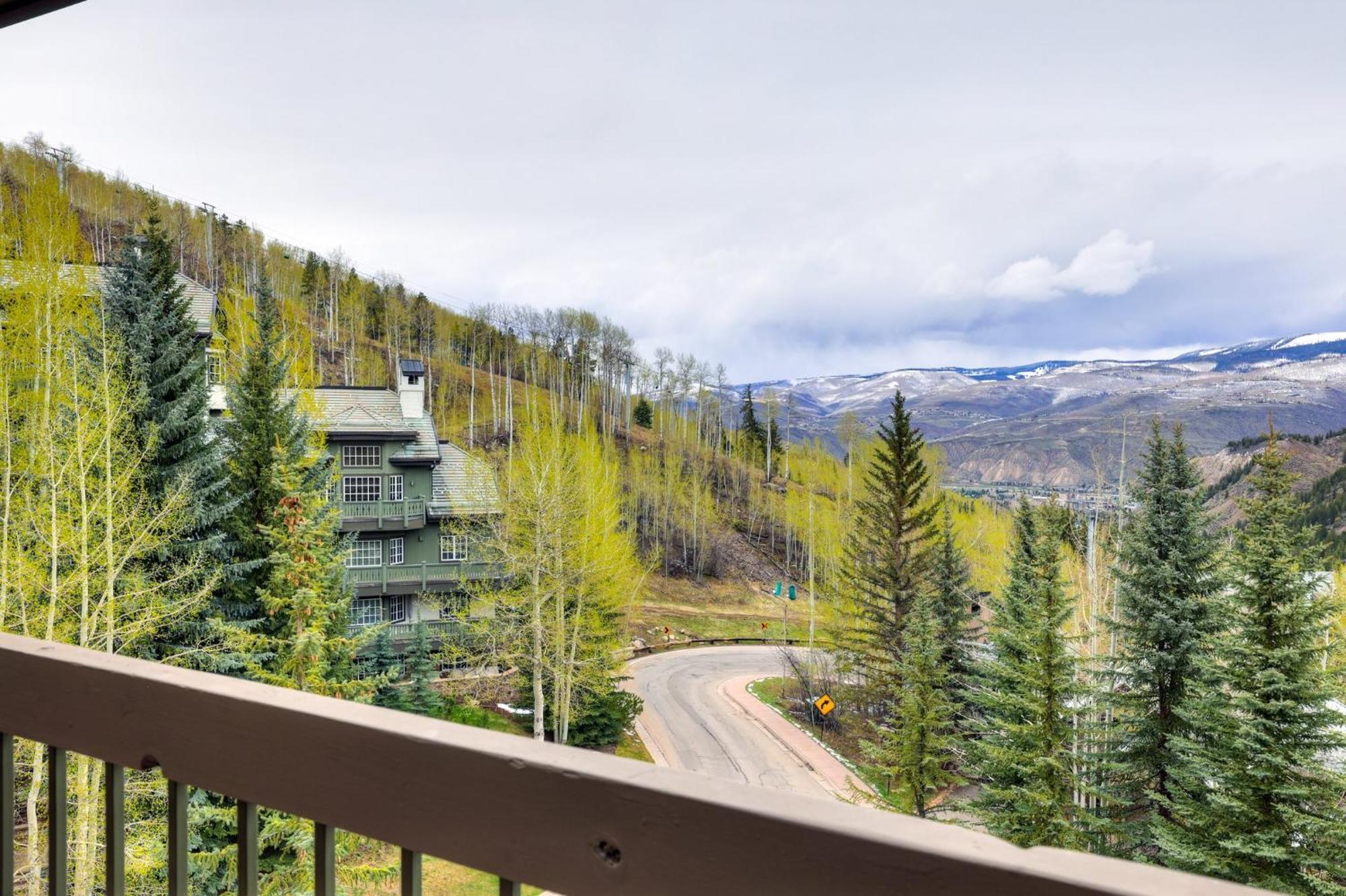 The Pines Lodge, A Rockresort Beaver Creek Bagian luar foto